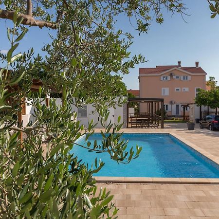 Bungalov Medanic - Private Pool Privlaka  Exteriér fotografie