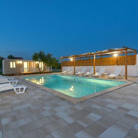 Bungalov Medanic - Private Pool Privlaka  Exteriér fotografie