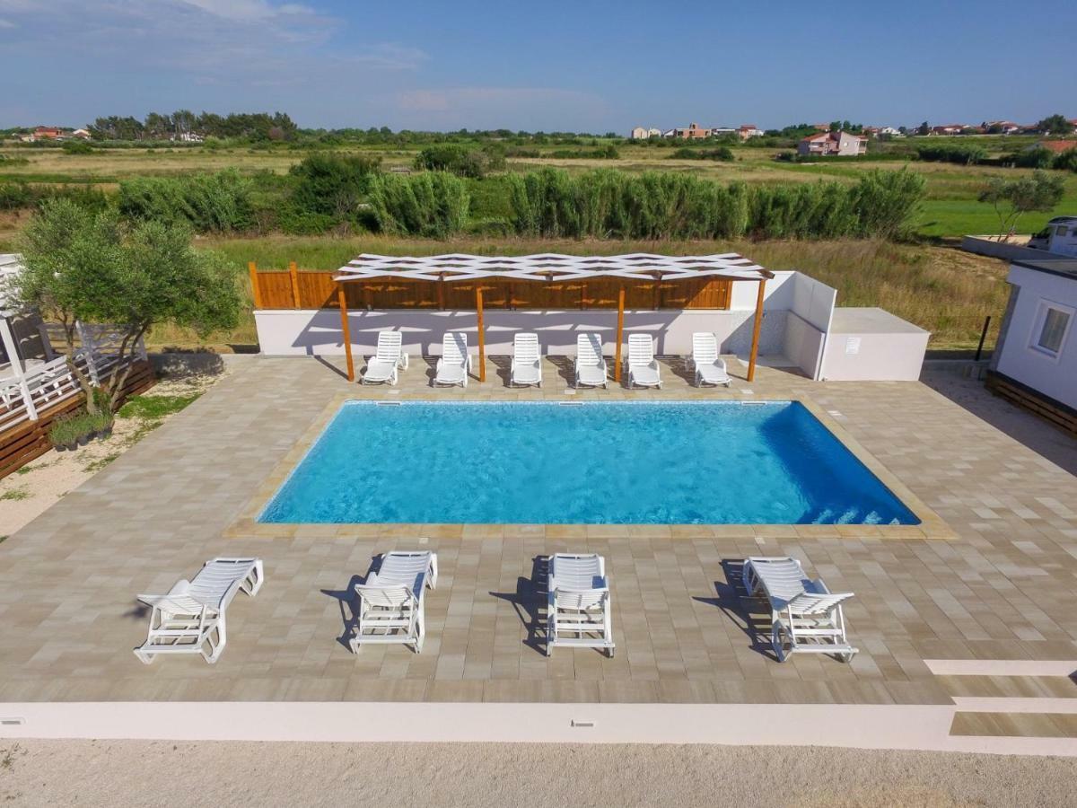 Bungalov Medanic - Private Pool Privlaka  Exteriér fotografie